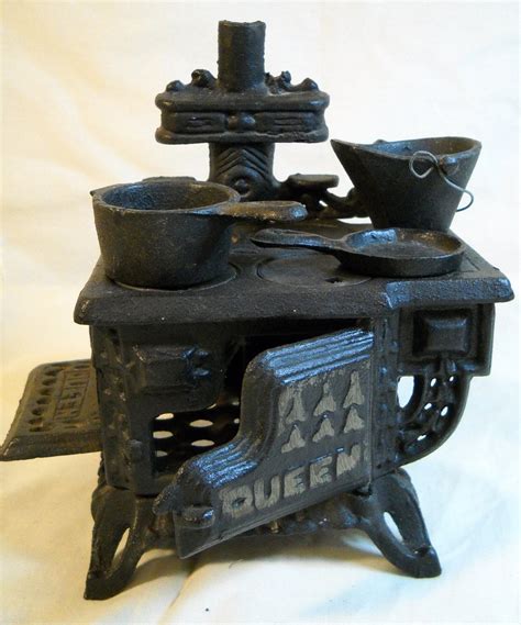 Antique cast iron mini stove. Things To Know About Antique cast iron mini stove. 
